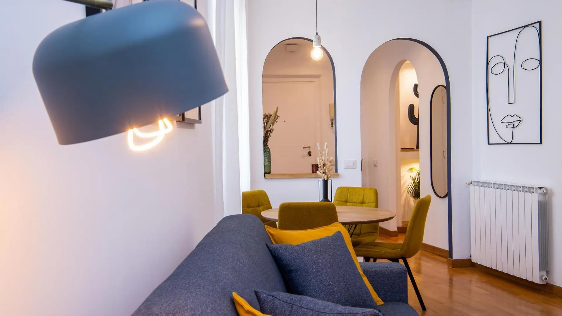 Fashionable Apartment Near Piazza Navona Rome Italy