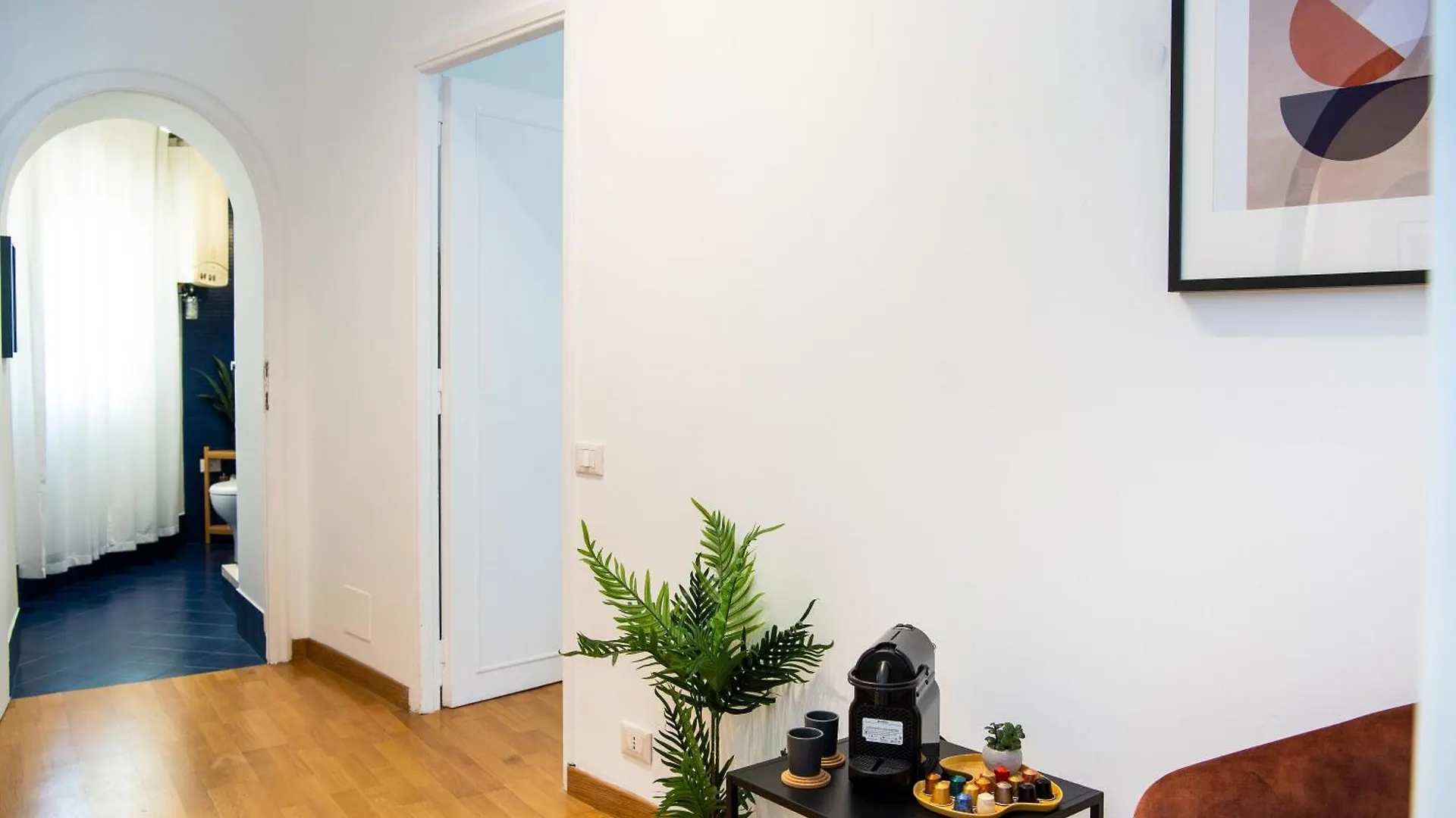Fashionable Apartment Near Piazza Navona Rome